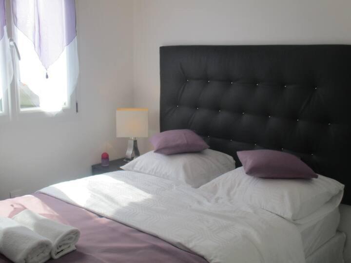 La P'tite Maison Du Chateau *